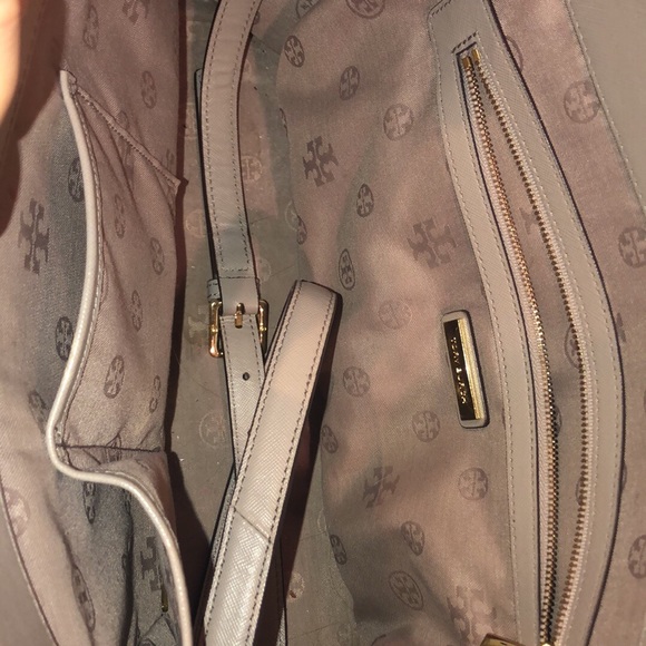 Tory Burch Robinson Large Double Zip Tote - Picture 5 of 6
